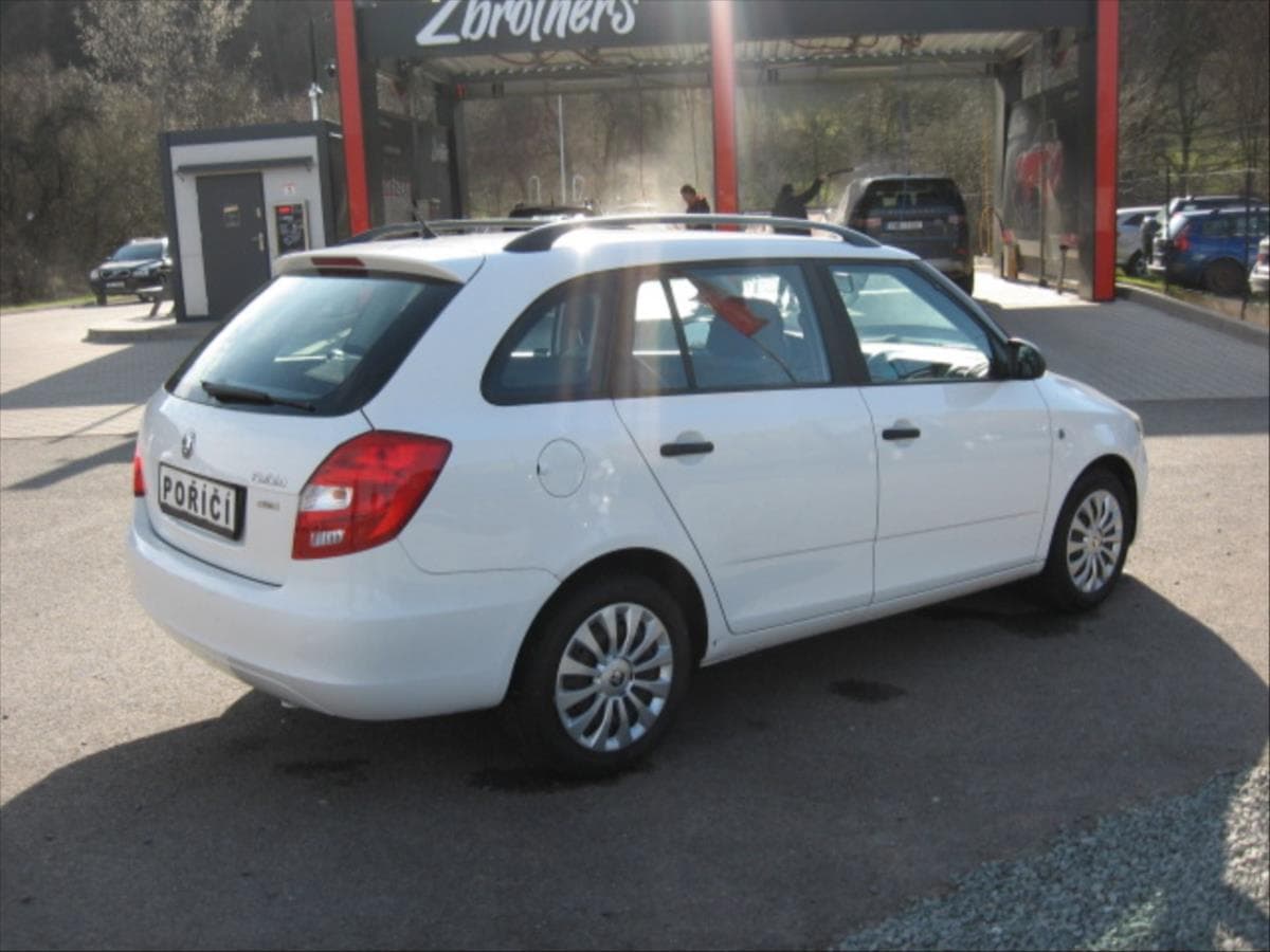 2011 Škoda FABIA - 6