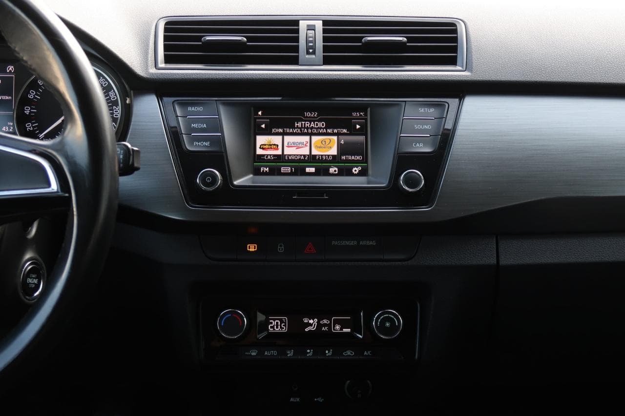 2015 Škoda FABIA - 34