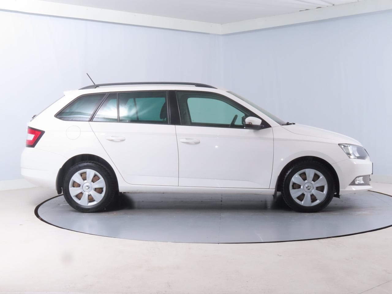 2018 Škoda FABIA - 8