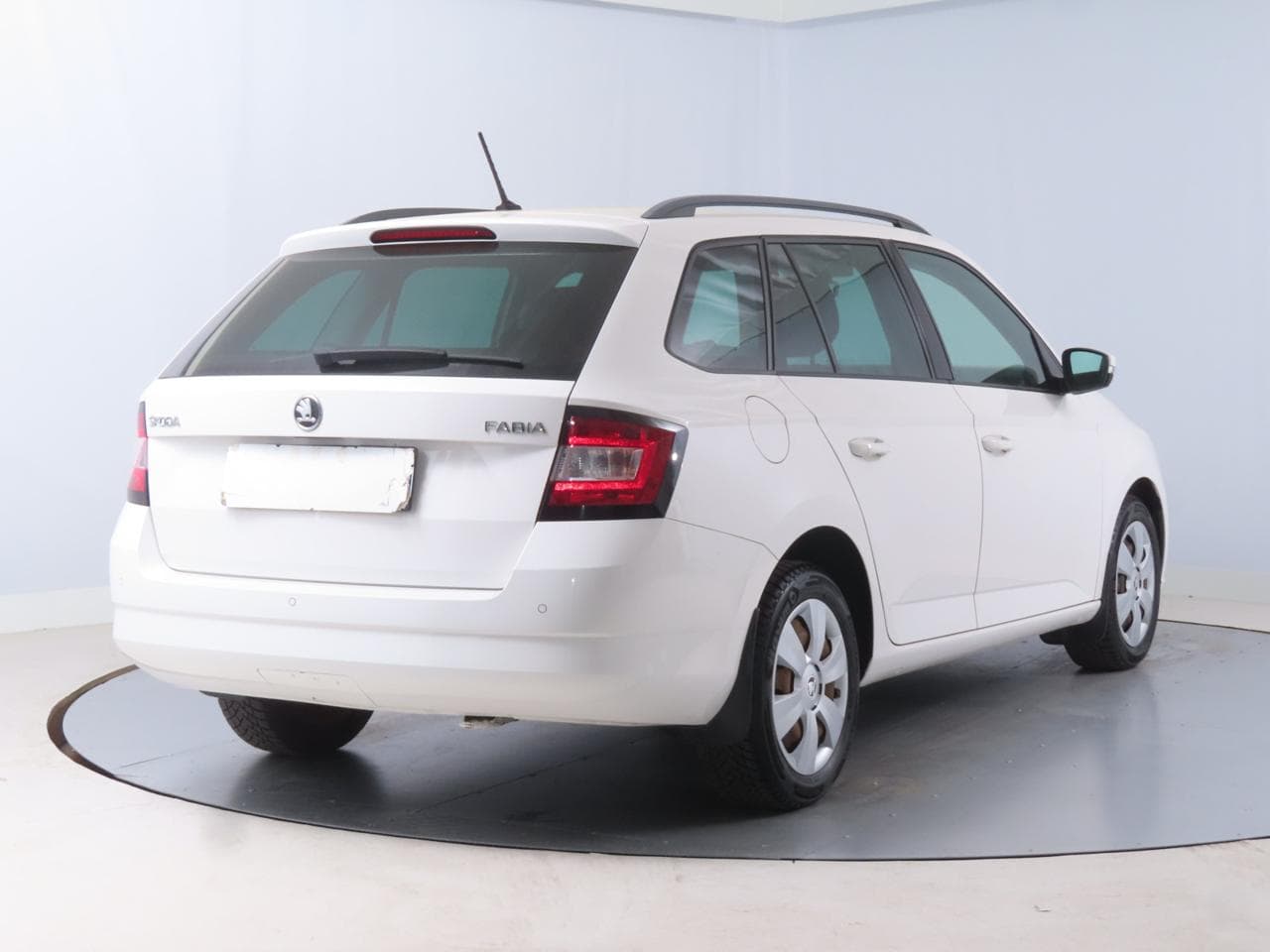 2018 Škoda FABIA - 7