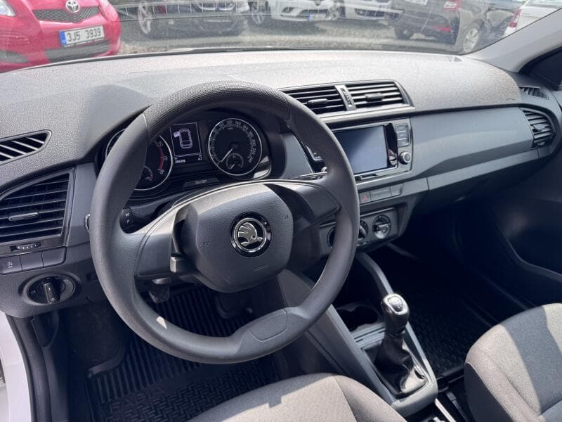 2021 Škoda FABIA - 16
