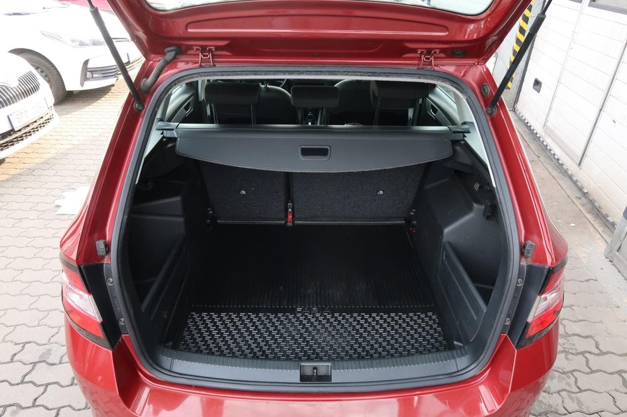 2016 Škoda FABIA - 19