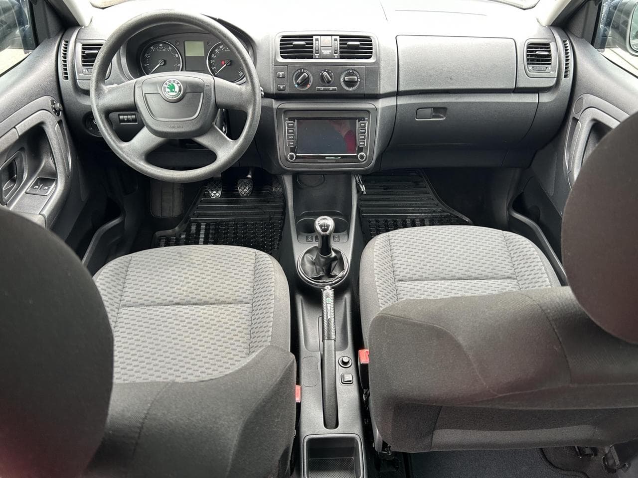 2011 Škoda FABIA - 11