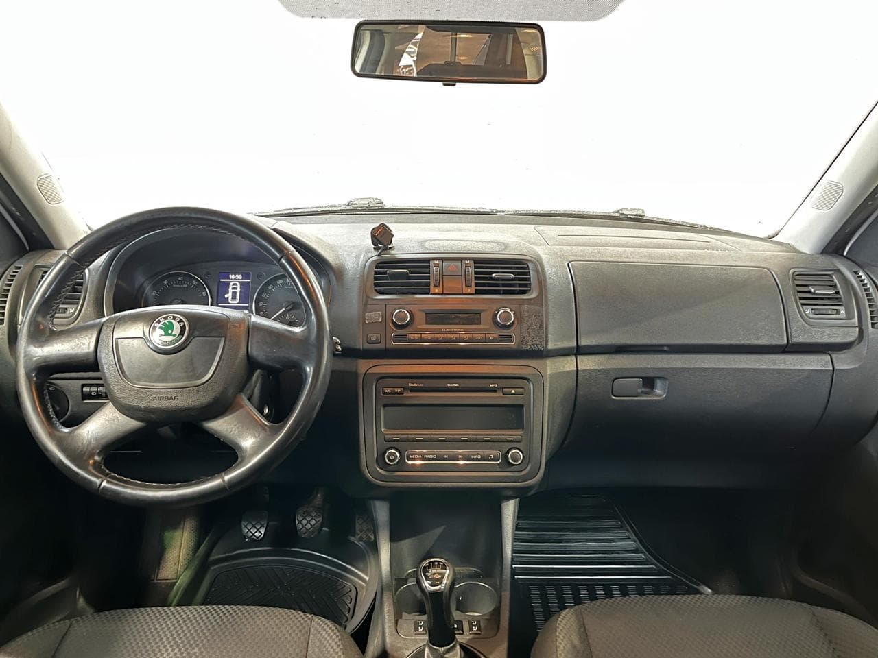2012 Škoda FABIA - 8