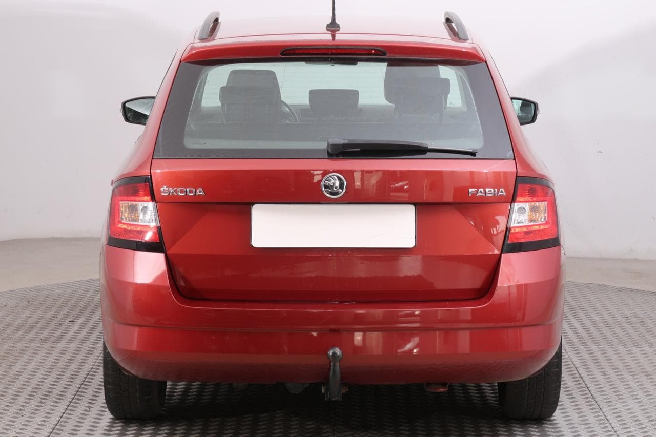 2016 Škoda FABIA - 6