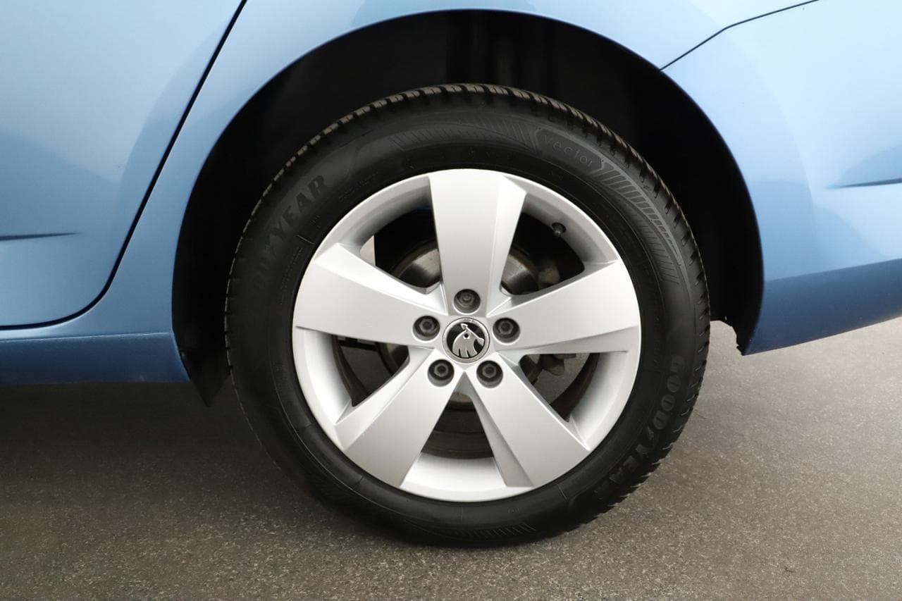 2015 Škoda FABIA - 30