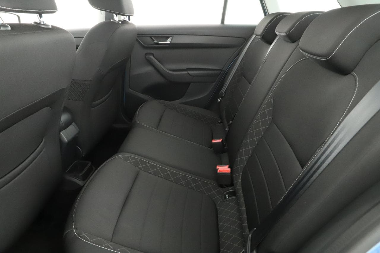 2015 Škoda FABIA - 19