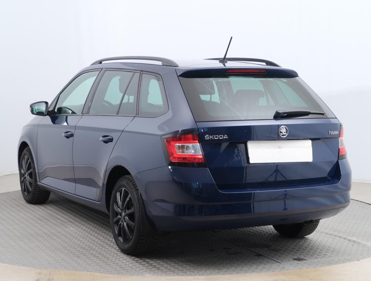 2015 Škoda FABIA - 5