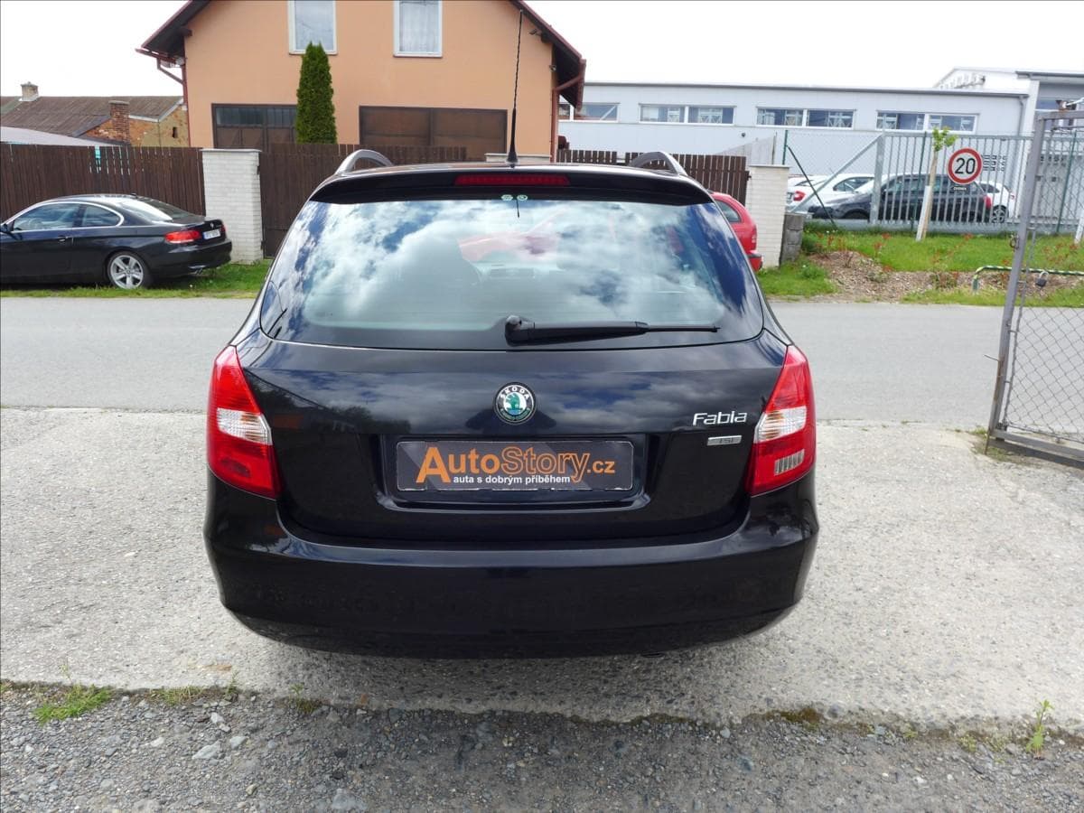 2011 Škoda FABIA - 7