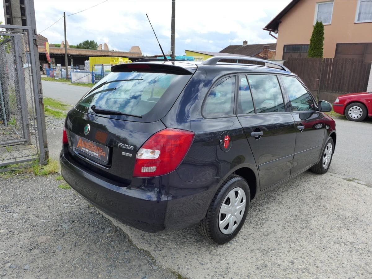 2011 Škoda FABIA - 6