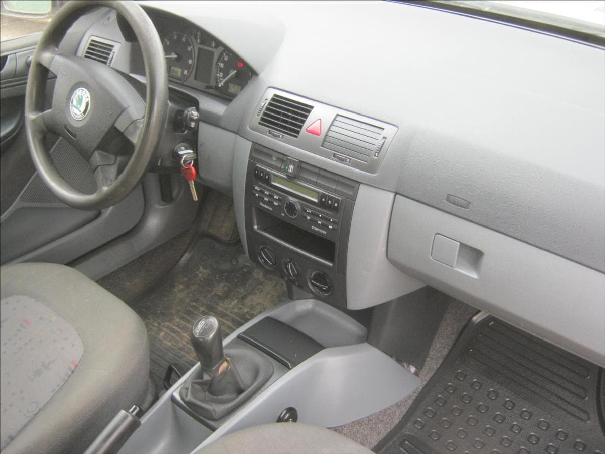 2004 Škoda FABIA - 15