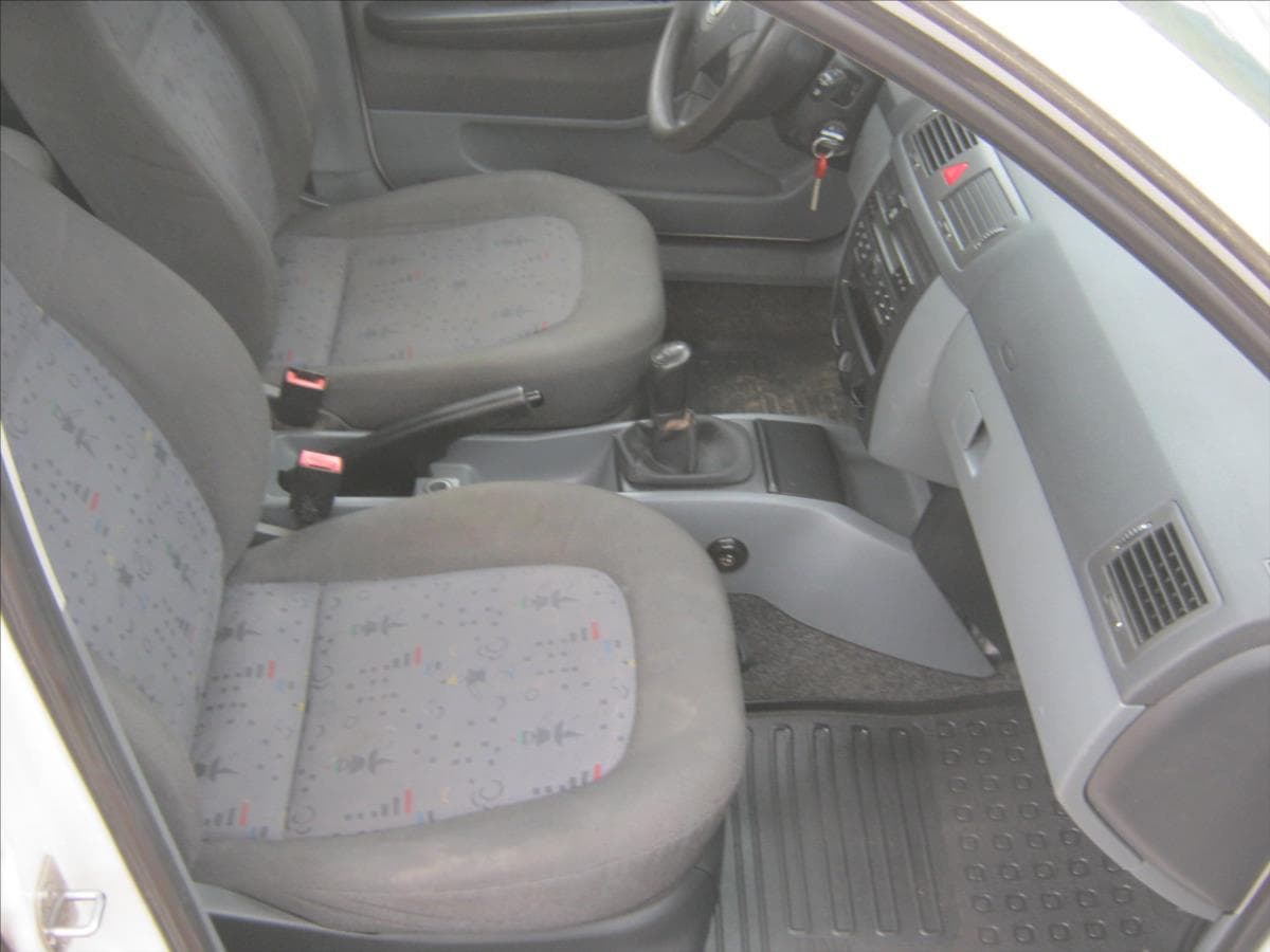 2004 Škoda FABIA - 14