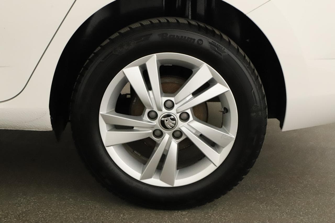 2019 Škoda FABIA - 17