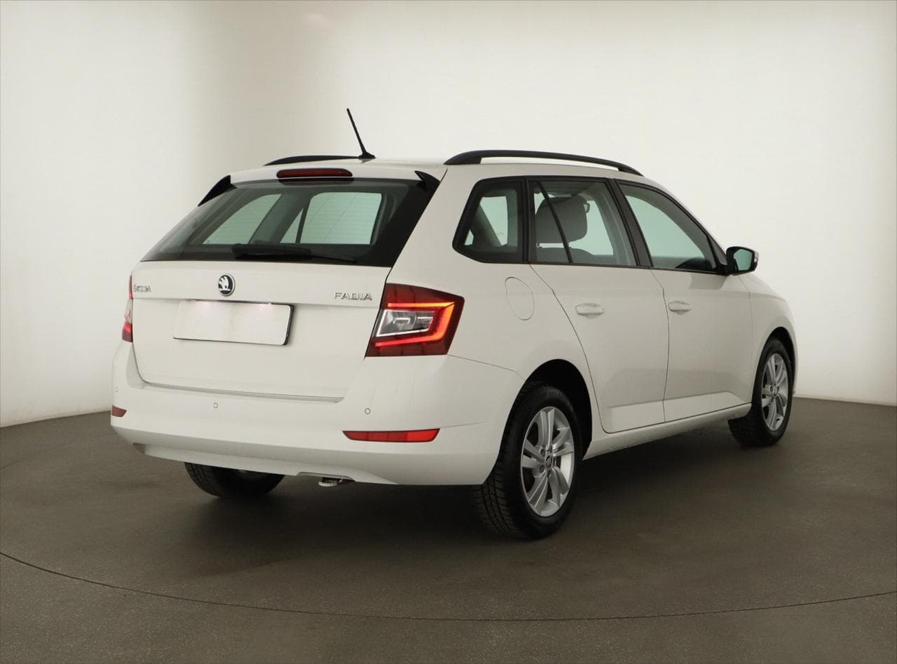 2019 Škoda FABIA - 7