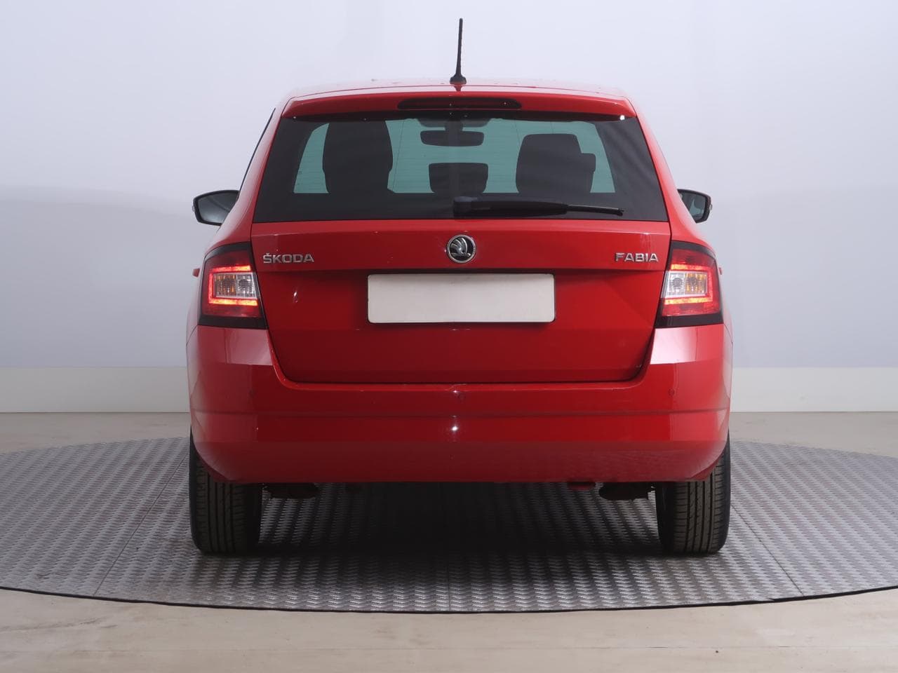 2015 Škoda FABIA - 6