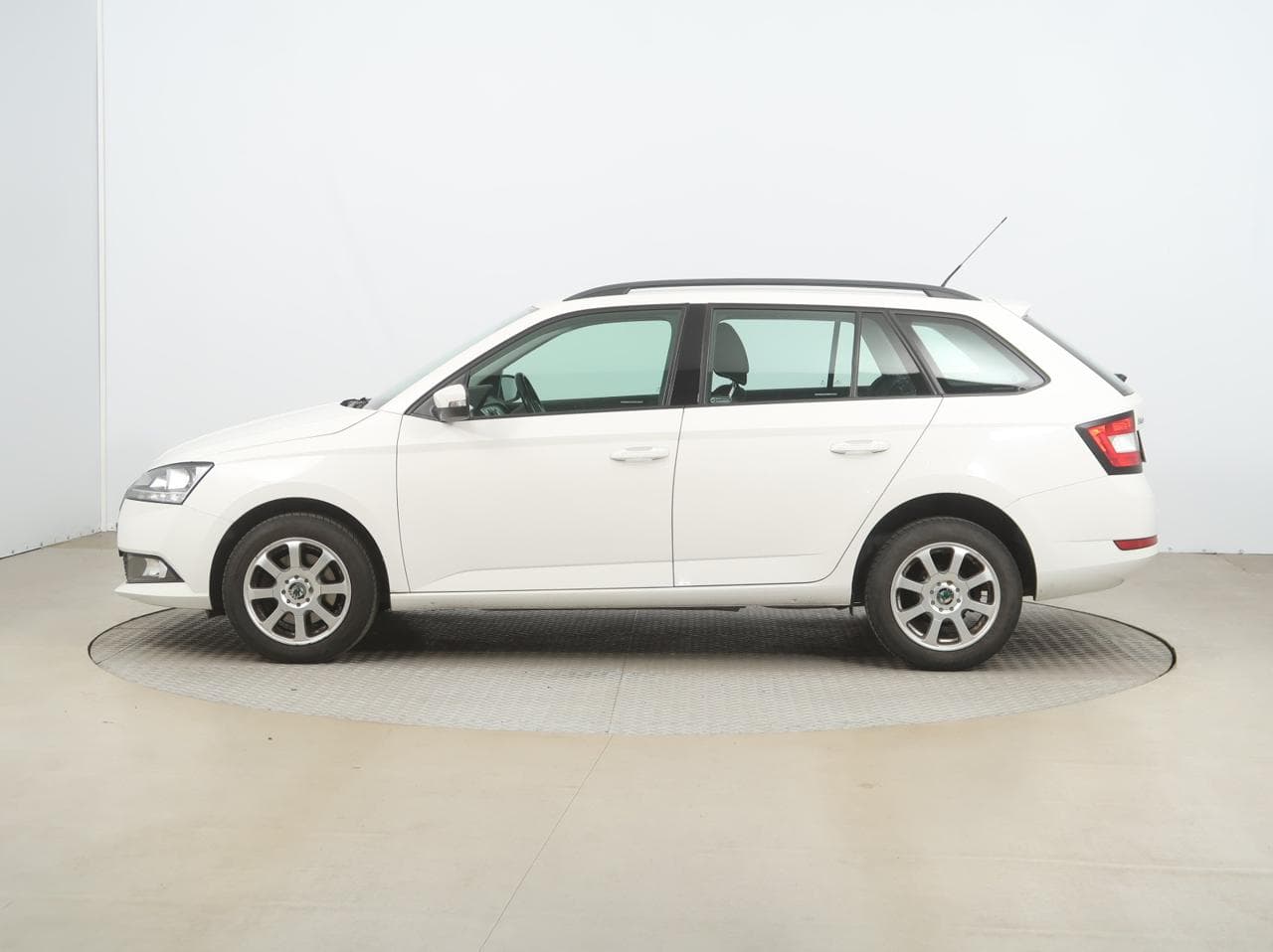 2018 Škoda FABIA - 4