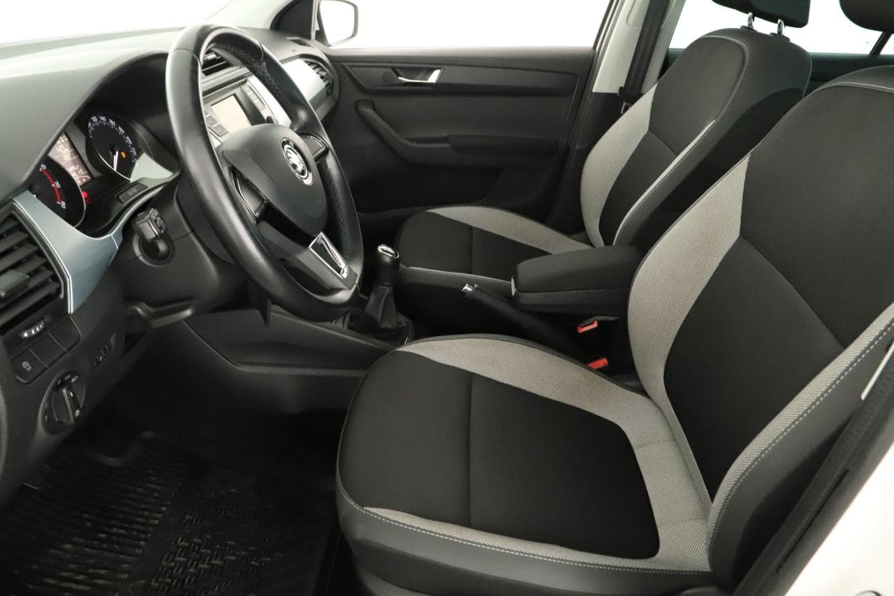 2018 Škoda FABIA - 13
