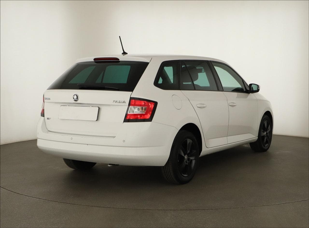 2018 Škoda FABIA - 7