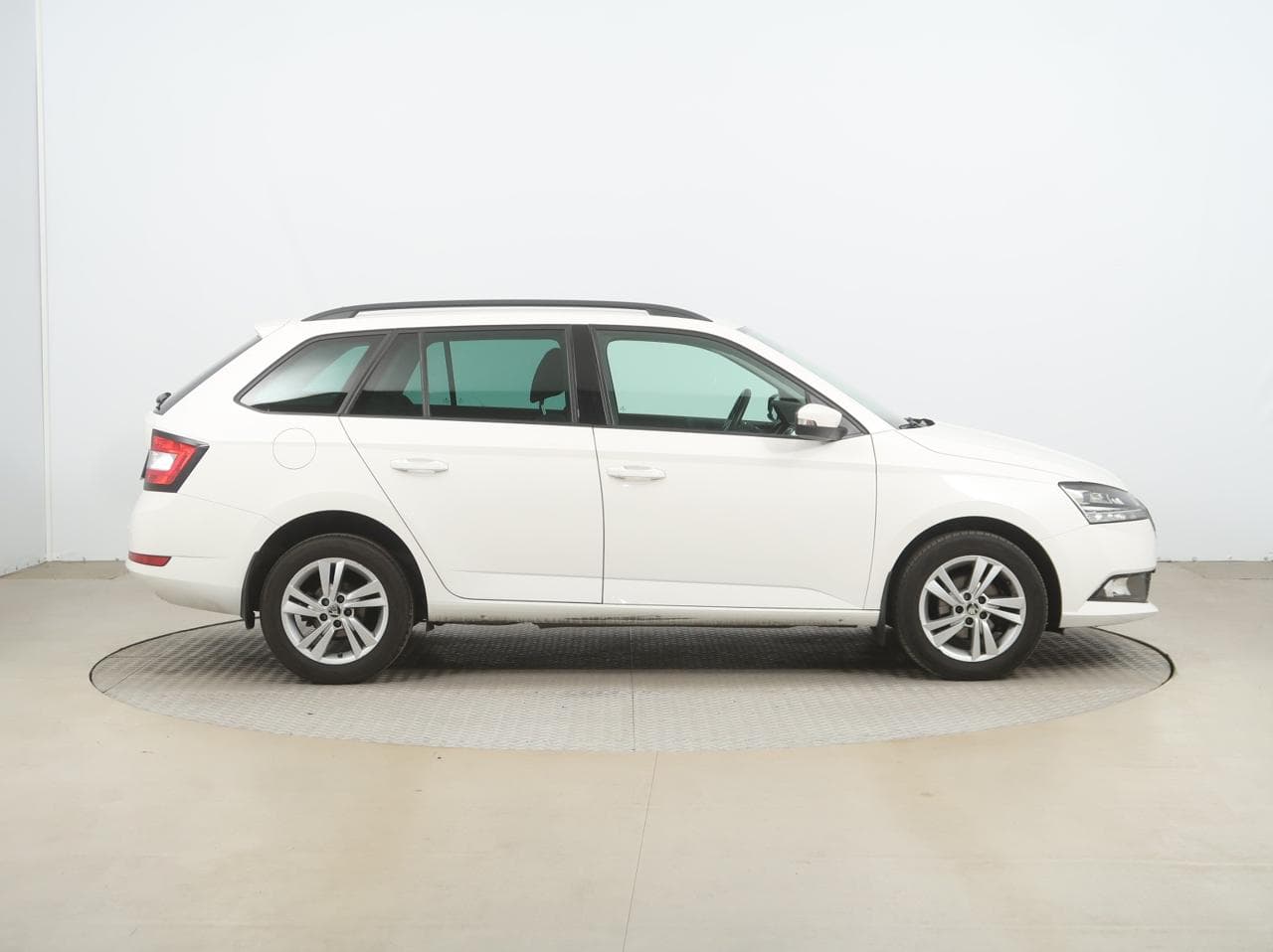 2022 Škoda FABIA - 8