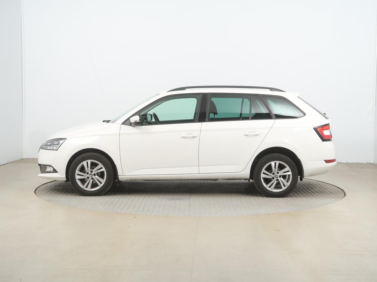2022 Škoda FABIA - 4