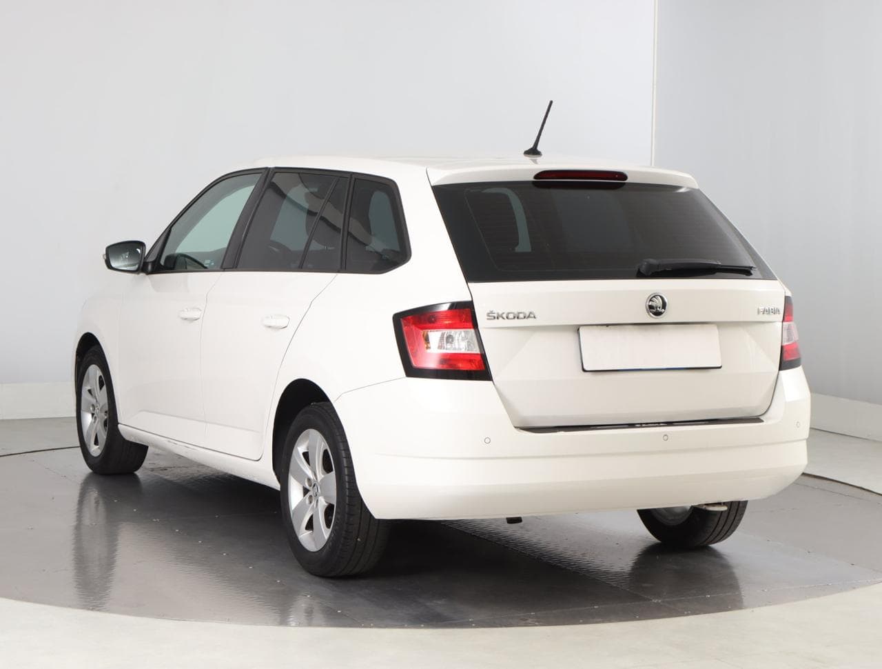 2018 Škoda FABIA - 5