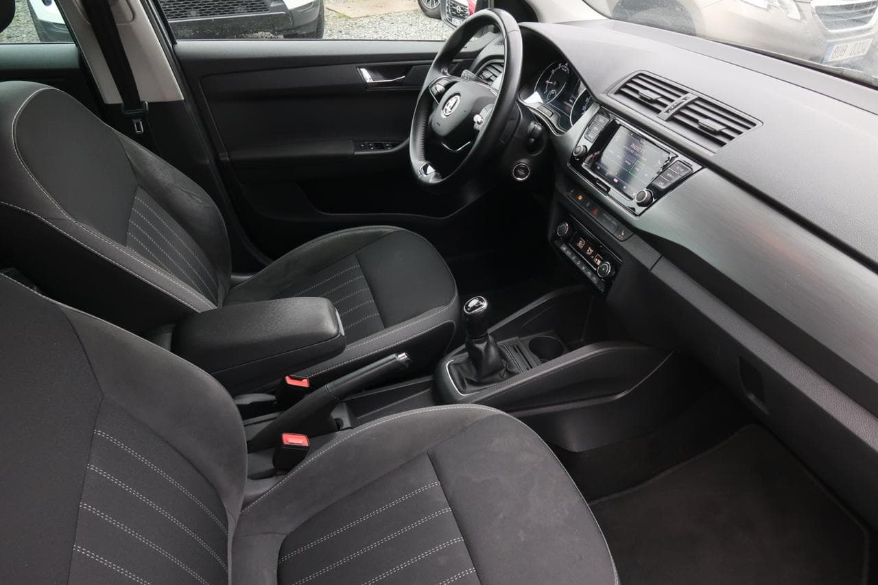 2021 Škoda FABIA - 12