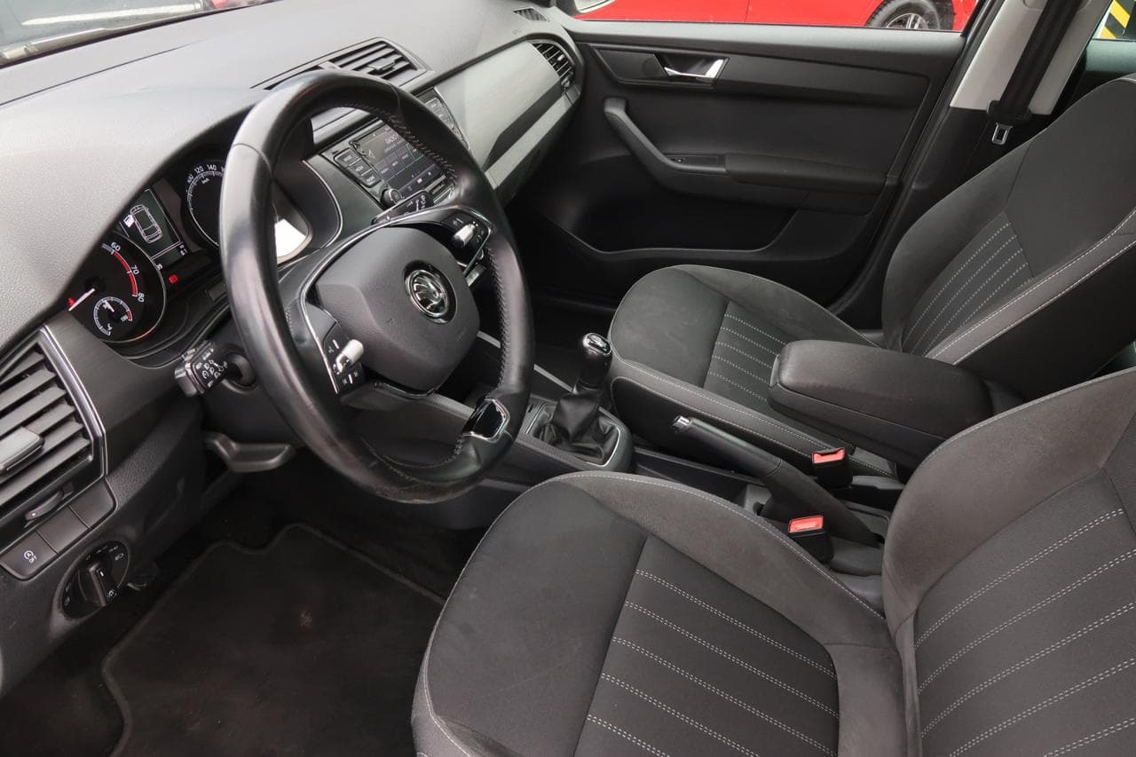 2021 Škoda FABIA - 16