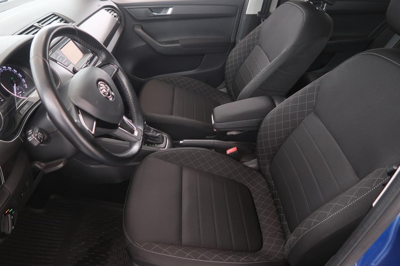 2017 Škoda FABIA - 16