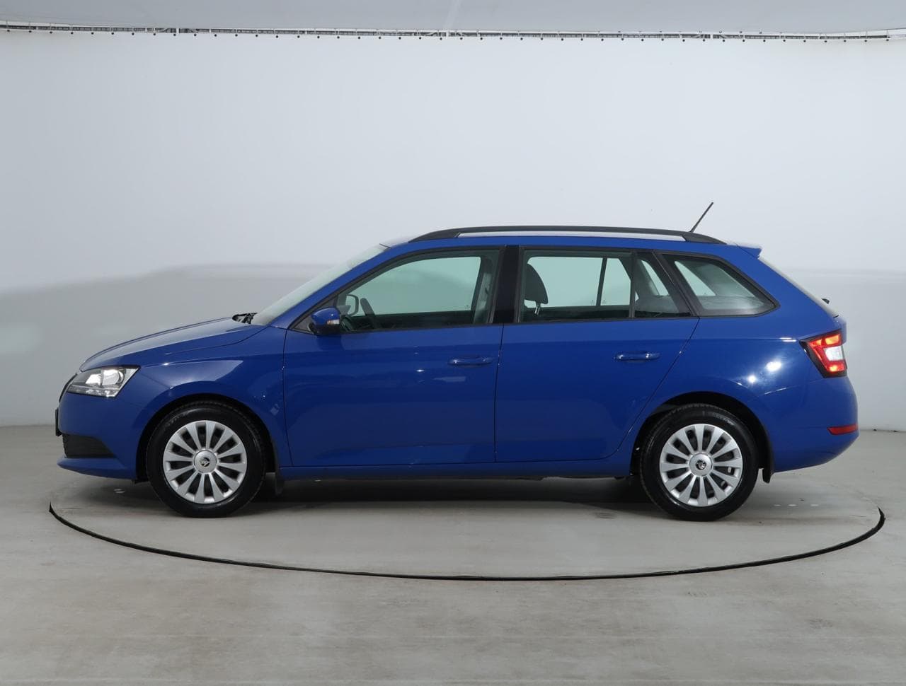 2021 Škoda FABIA - 4
