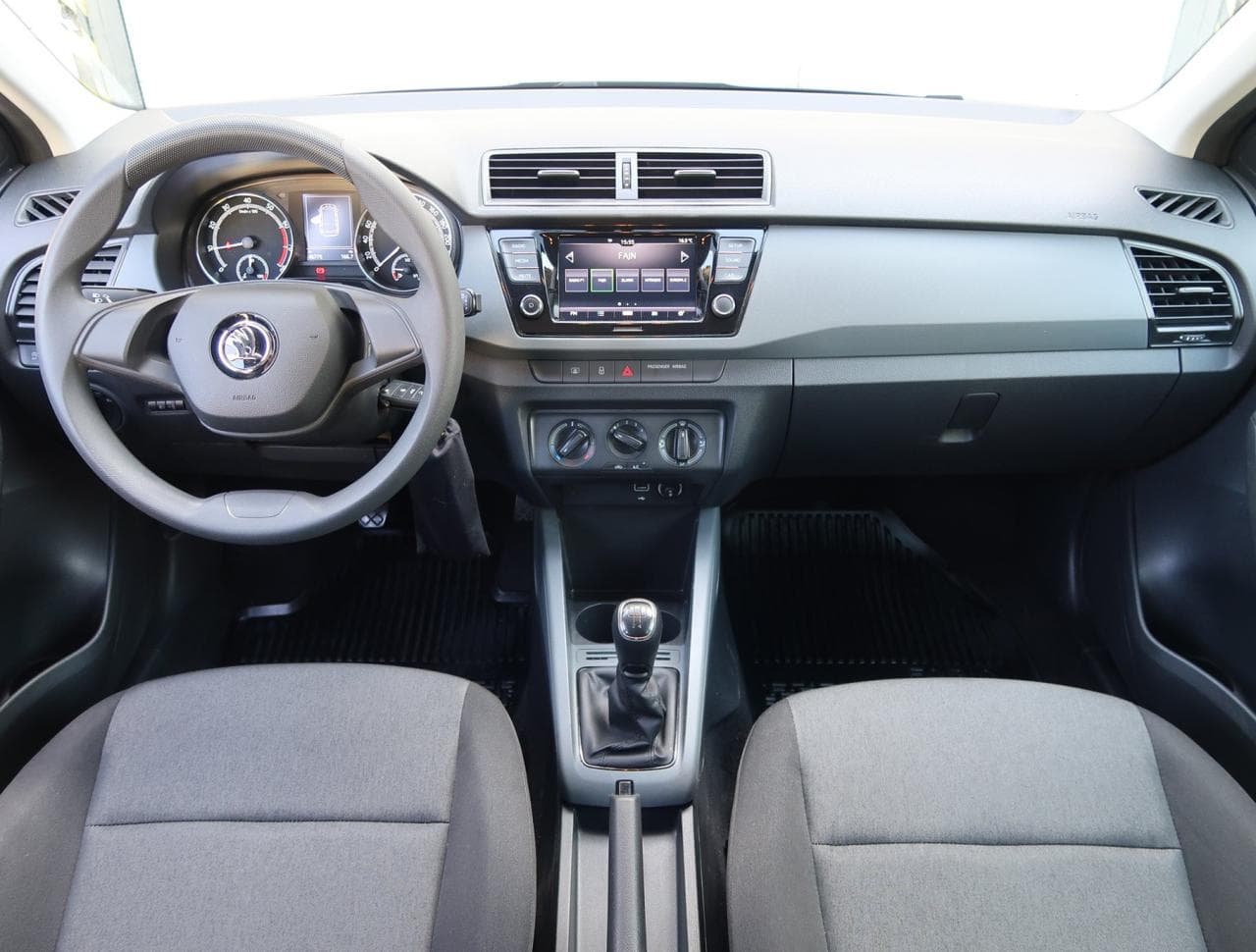 2021 Škoda FABIA - 10