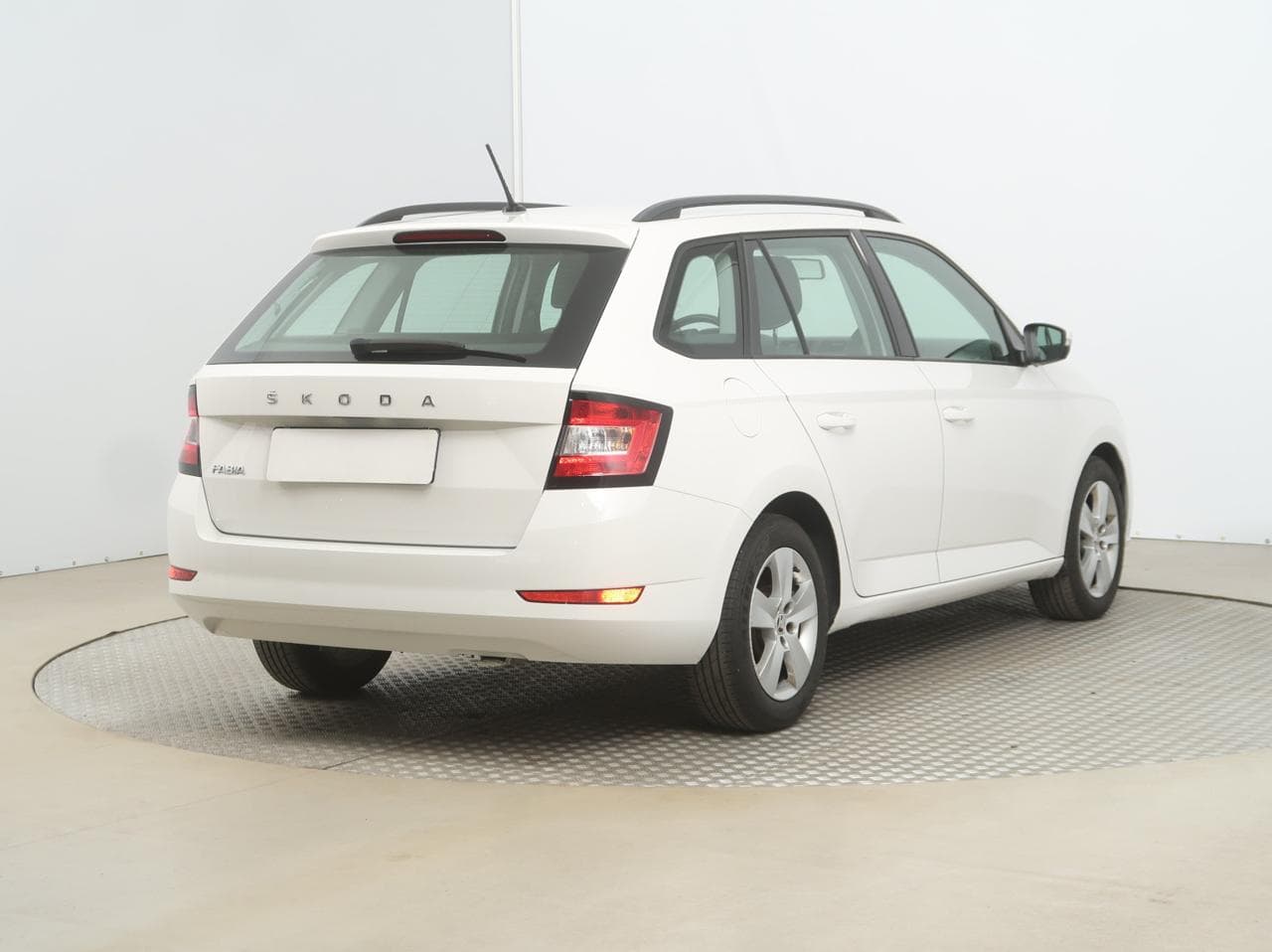2021 Škoda FABIA - 7