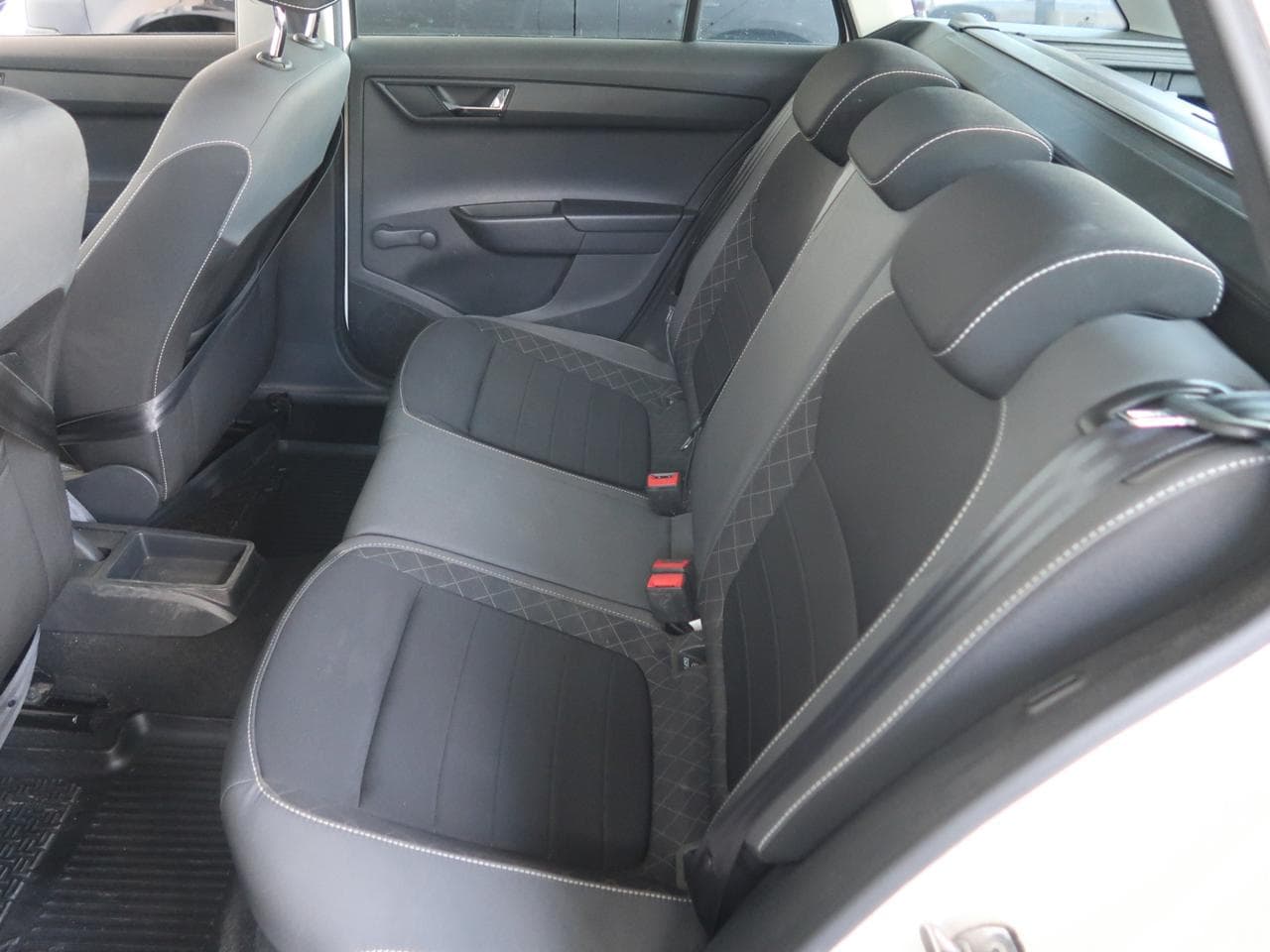 2021 Škoda FABIA - 16