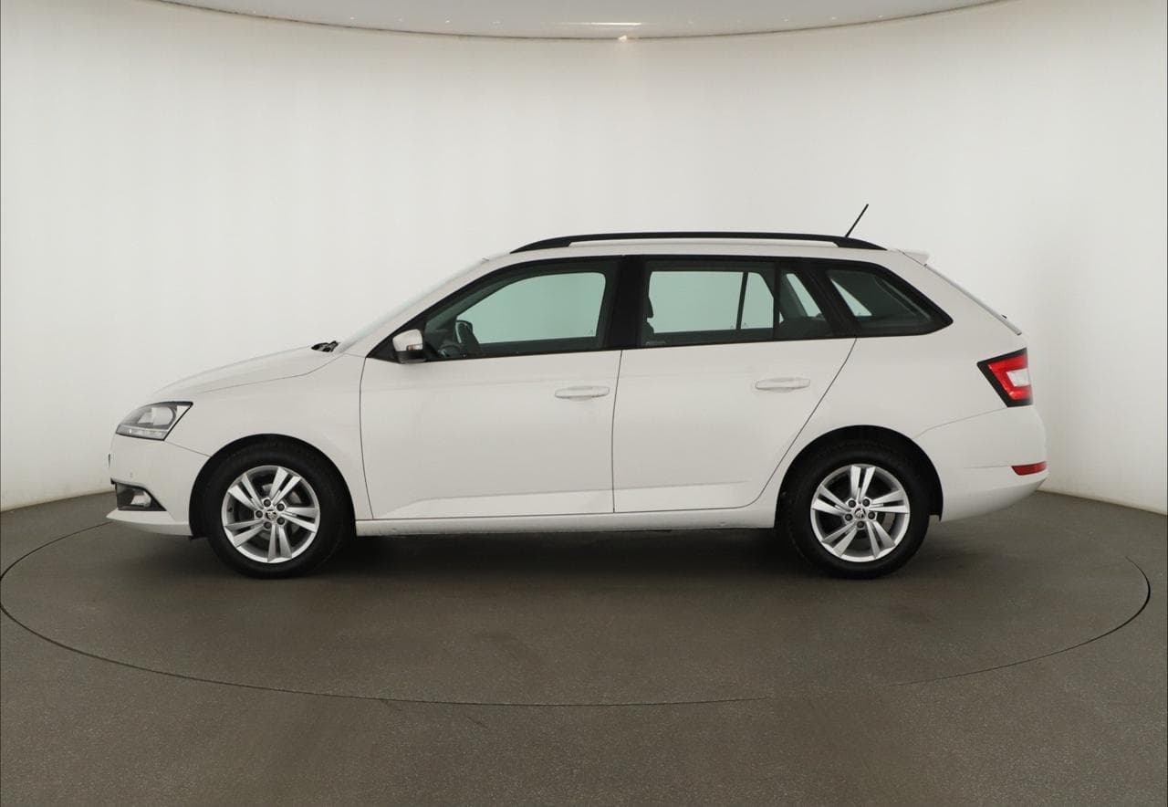 2021 Škoda FABIA - 4