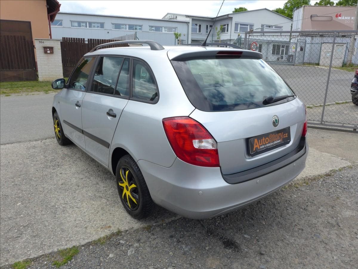 2009 Škoda FABIA - 8