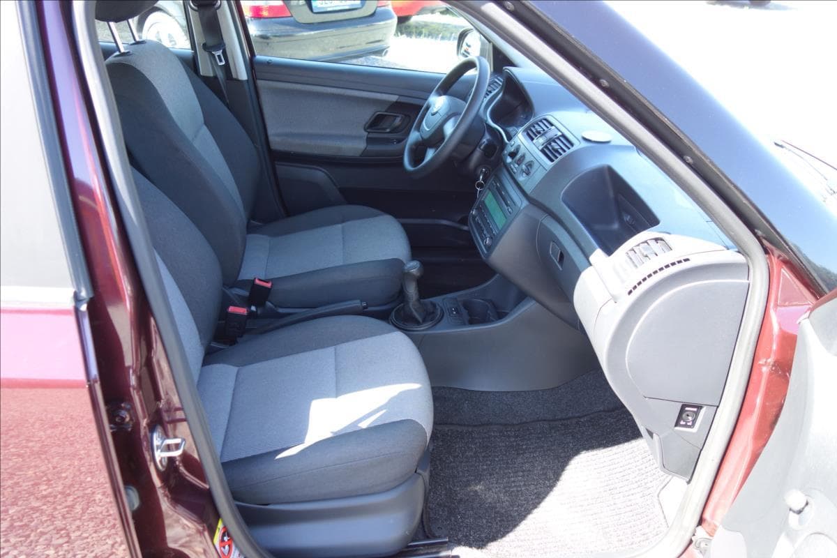 2012 Škoda FABIA - 10