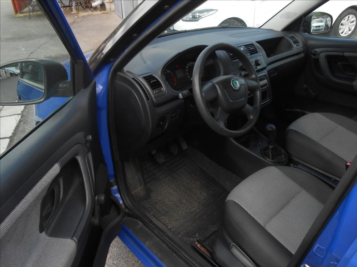 2009 Škoda FABIA - 11