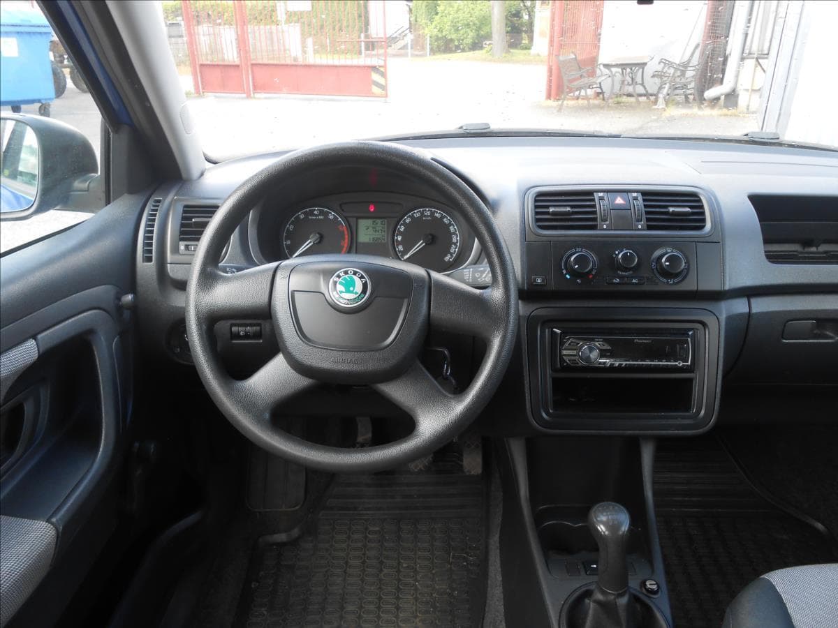 2009 Škoda FABIA - 13