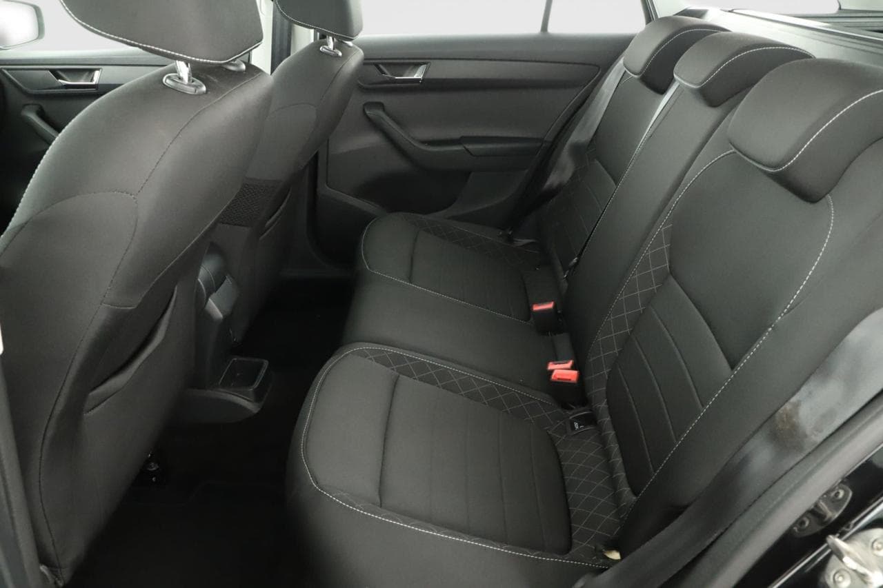 2018 Škoda FABIA - 11