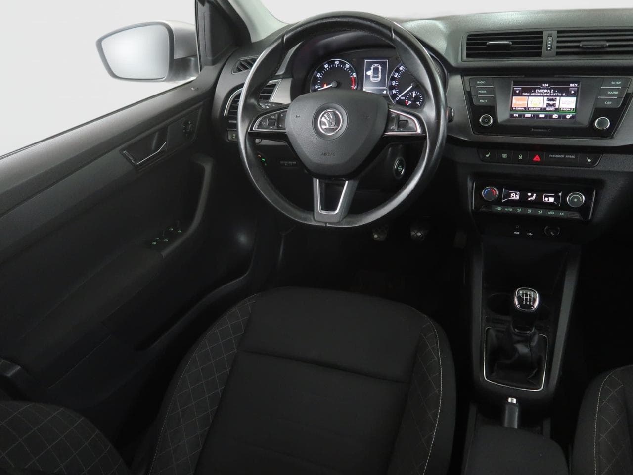 2017 Škoda FABIA - 9