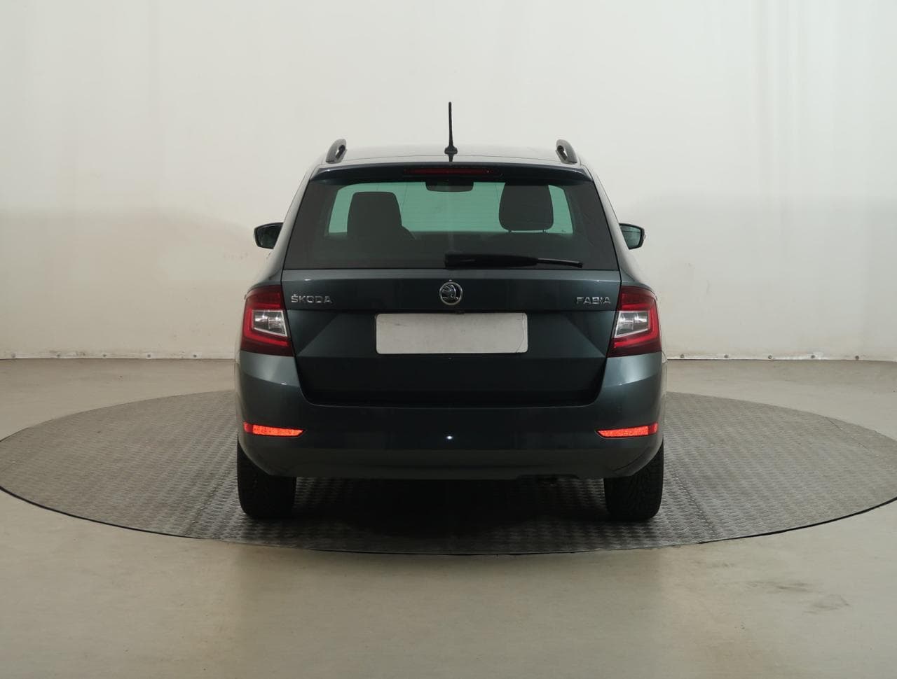 2019 Škoda FABIA - 6