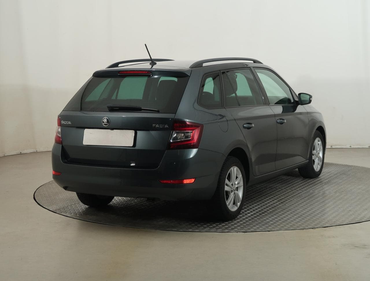 2019 Škoda FABIA - 7