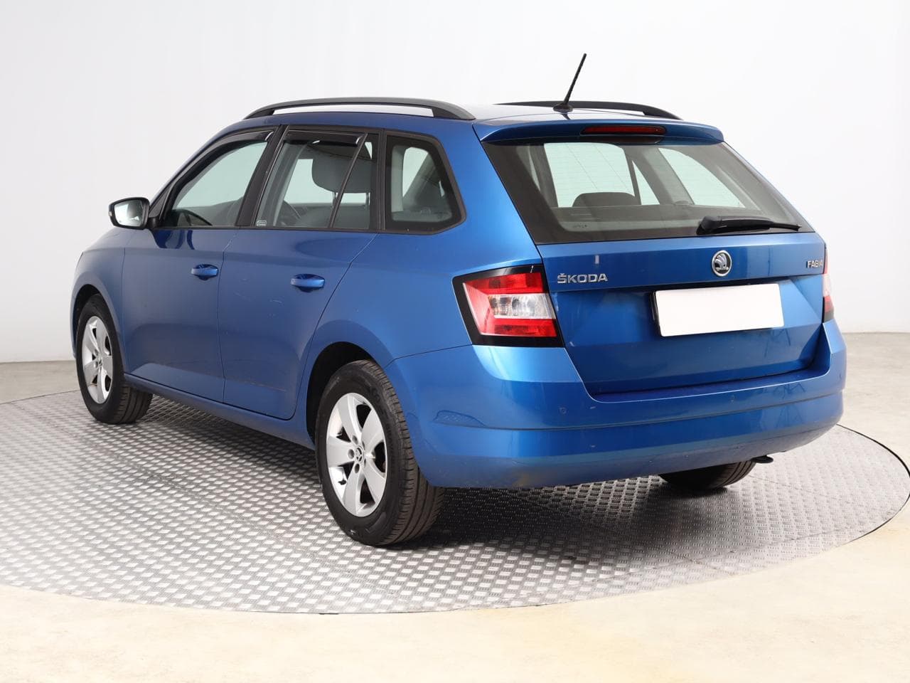 2017 Škoda FABIA - 5