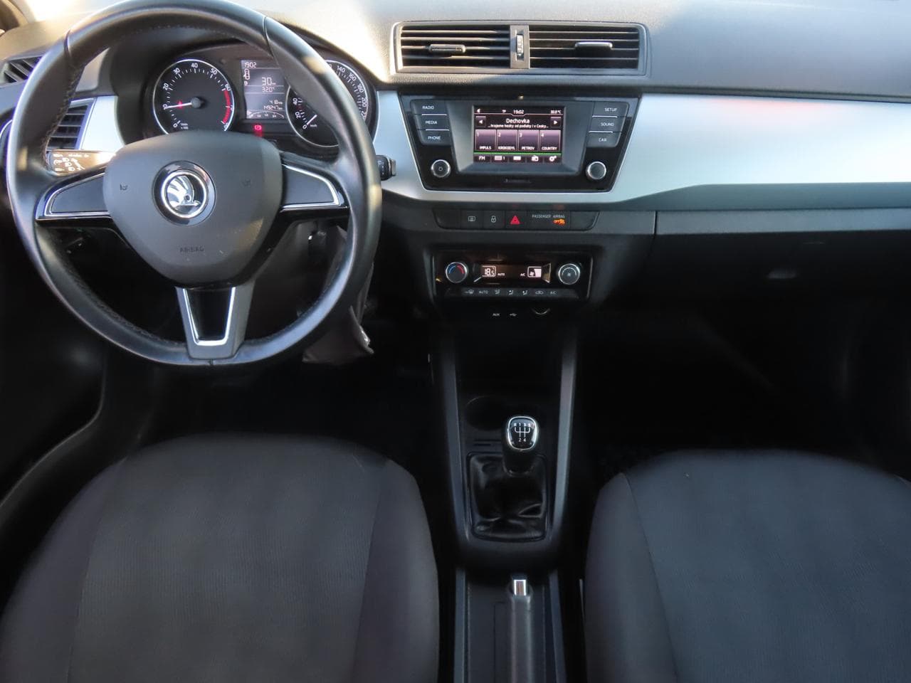 2017 Škoda FABIA - 10