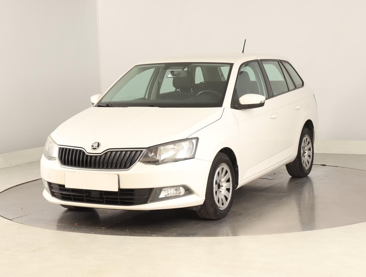 2015 Škoda FABIA - 3