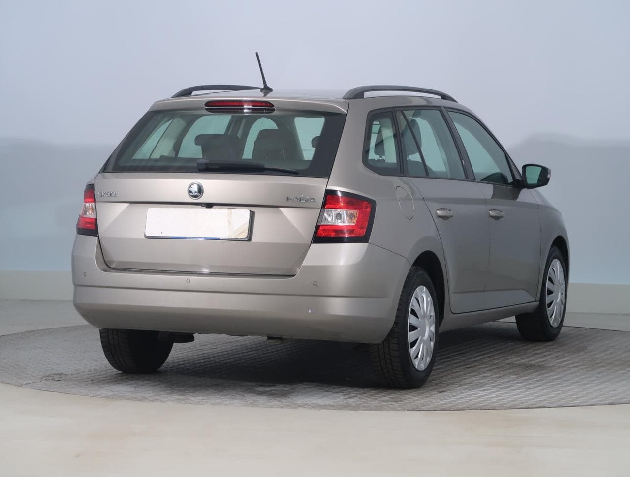 2018 Škoda FABIA - 7