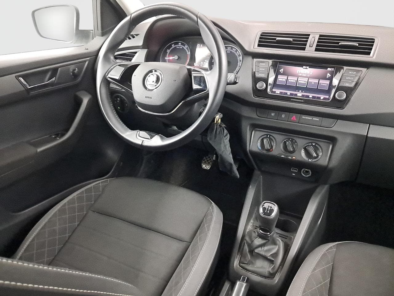 2021 Škoda FABIA - 9