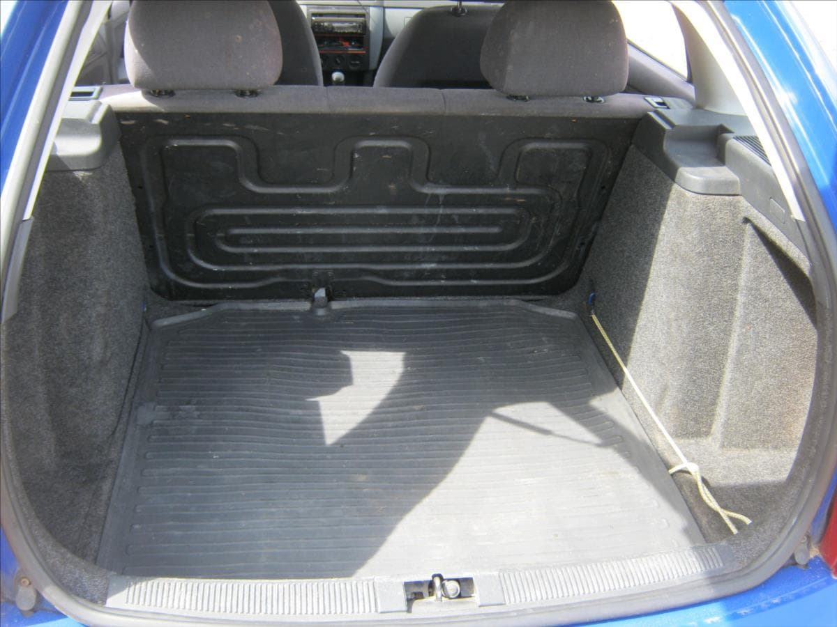 2002 Škoda FABIA - 12