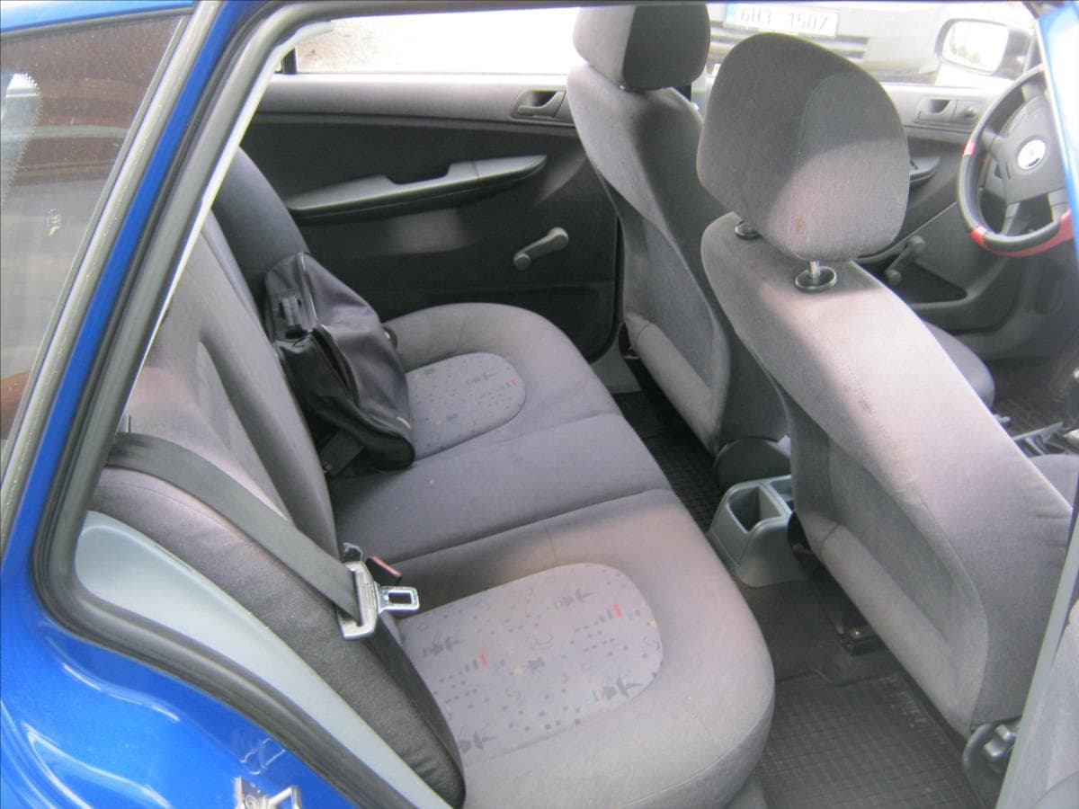 2002 Škoda FABIA - 13
