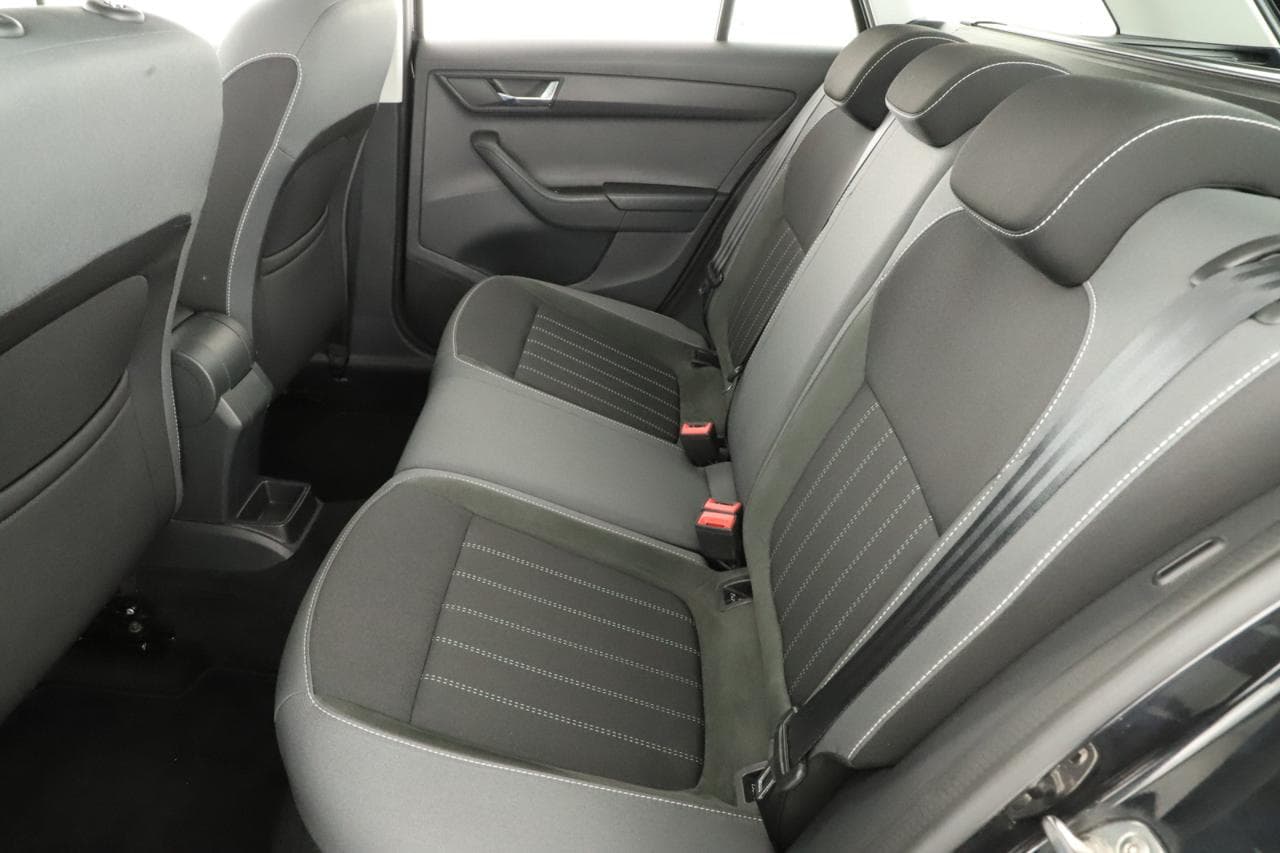 2019 Škoda FABIA - 27