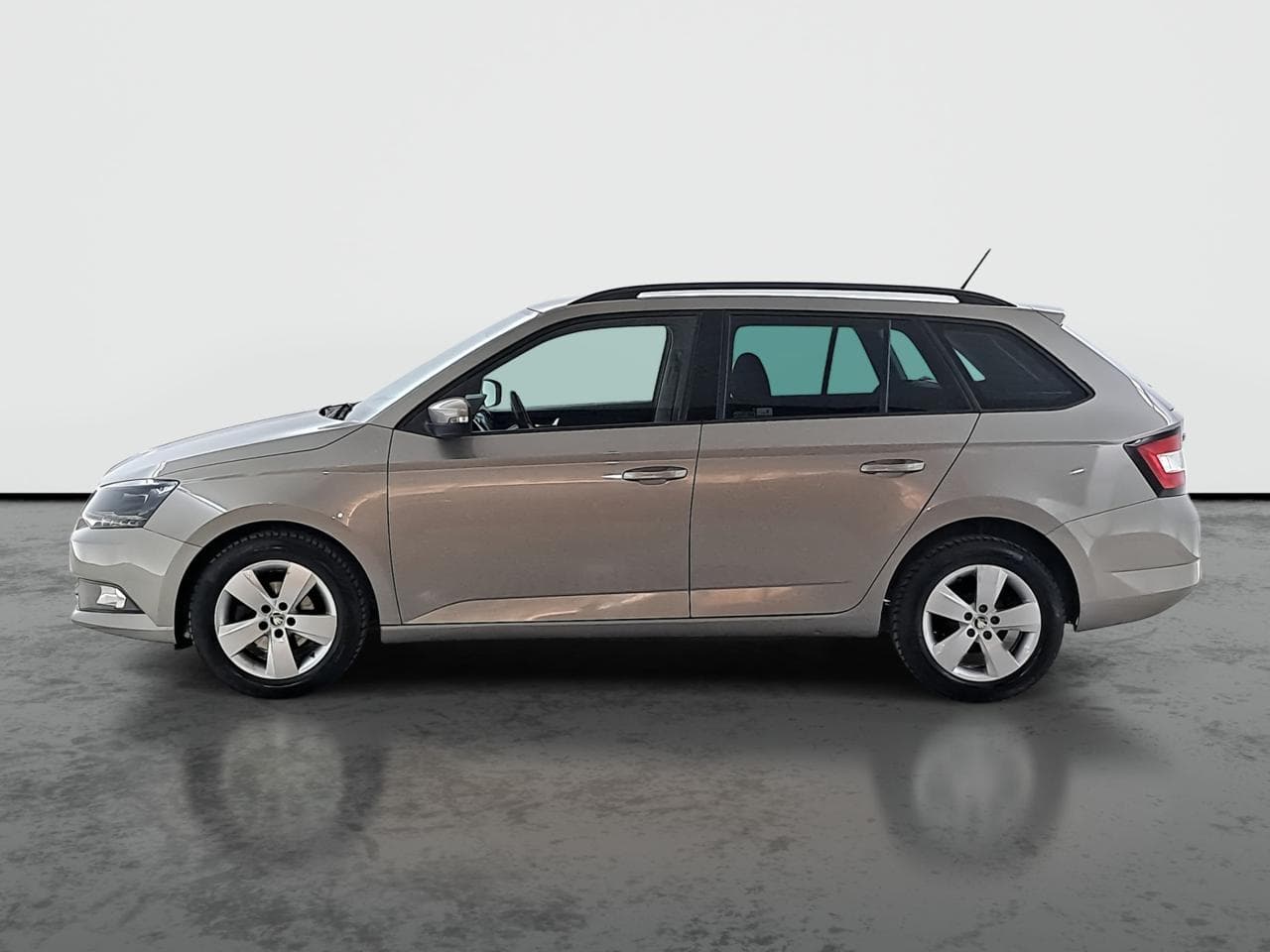 2016 Škoda FABIA - 4